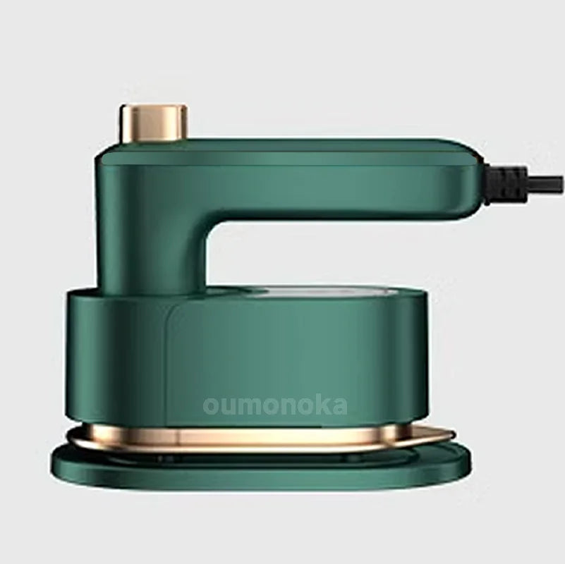 IronPro™ – מגהץ הקיטור המיניאטורי: גיהוץ אנכי ואופקי לתוצאות מושלמות בכל מקום